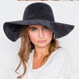 Torrid Black Floppy Hat